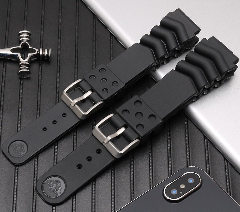 Sportowy silikonowy pasek do z – Seiko Watch 5 Sports recenzja i cena