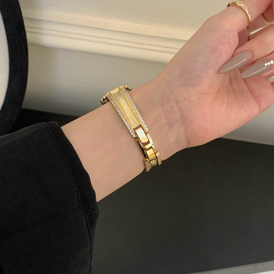 Damski luksusowy pasek w stylu – Luxury Watch Galaxy recenzja i cena