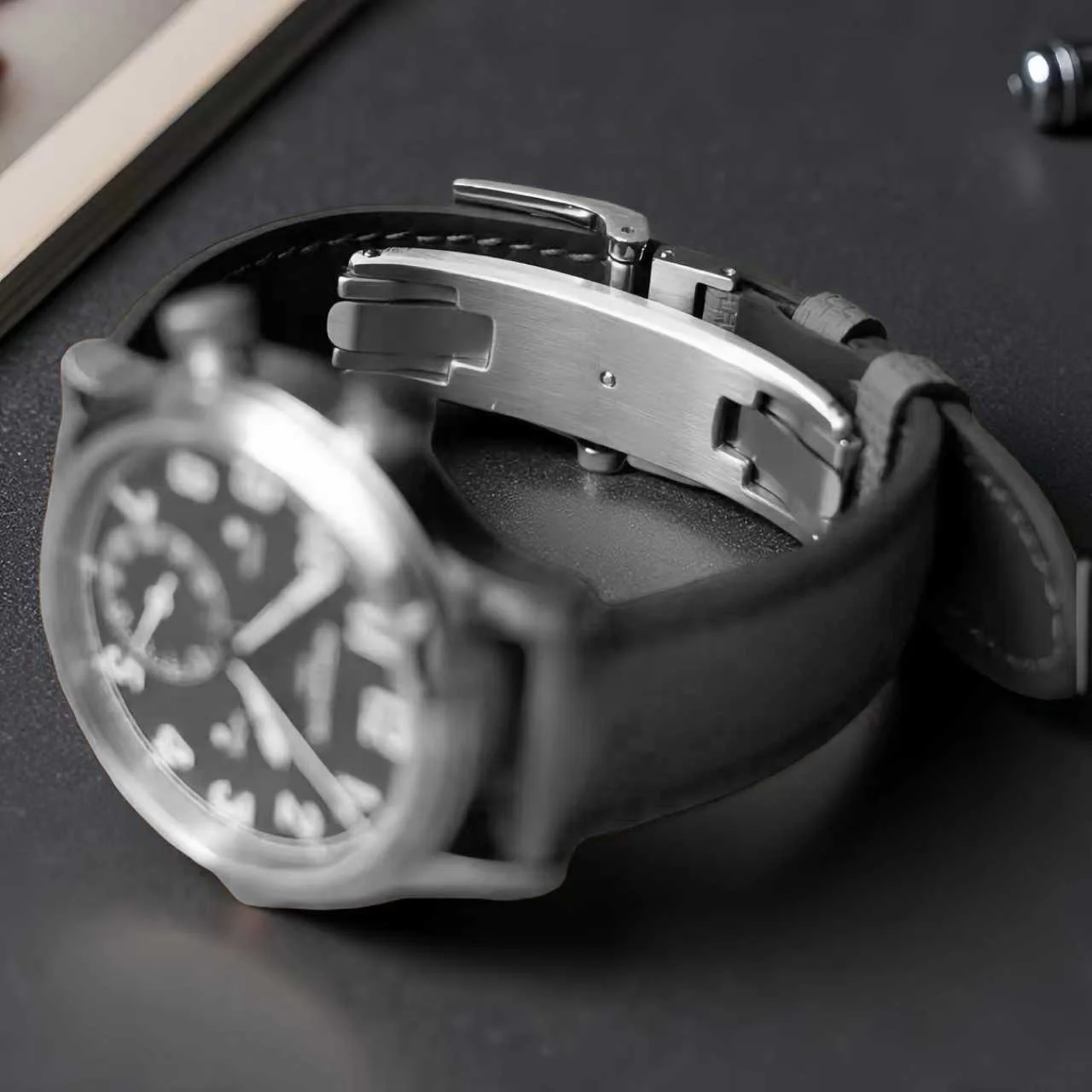 Zapięcie do paska zegarka typu – Rolex Watch Daytona recenzja i cena